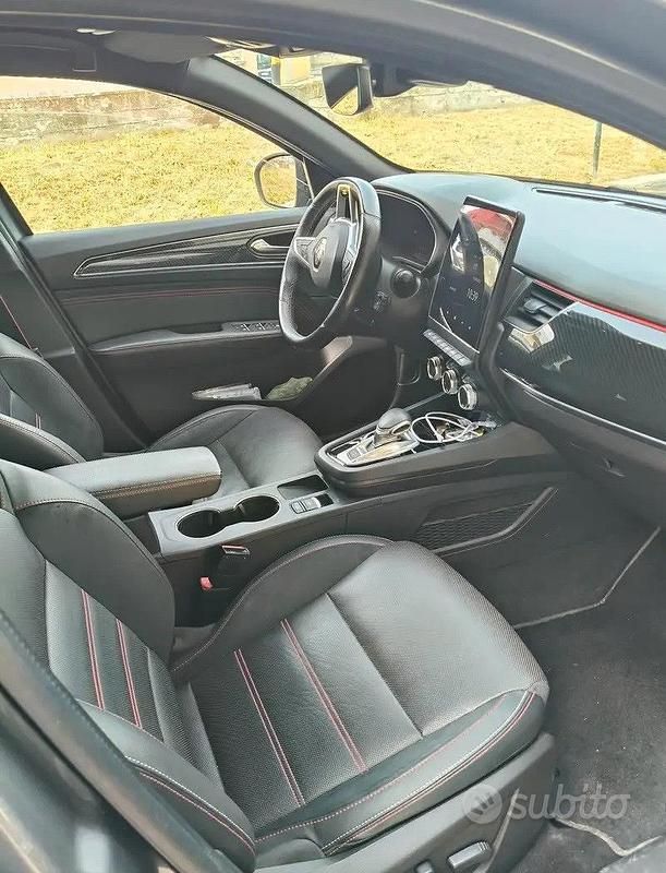 Usata Renault Arkana 94 CV (69 kW) 2022 Grigio SUV