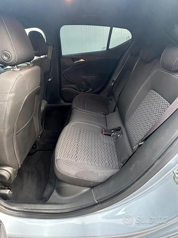Usata Opel Astra Innovation 150 CV (110 kW) 2019 Grigio Berlina