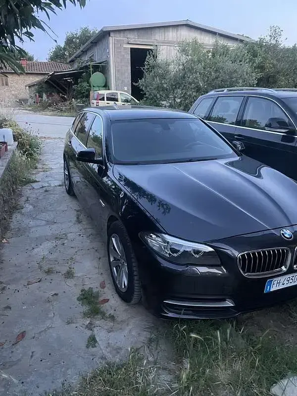 Usata BMW 525 163 CV (119 kW) 2017 Nero Station wagon
