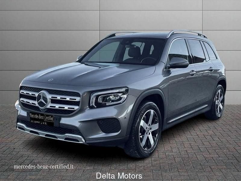 Usata Mercedes GLB180 116 CV (85 kW) 2023 Grigio SUV
