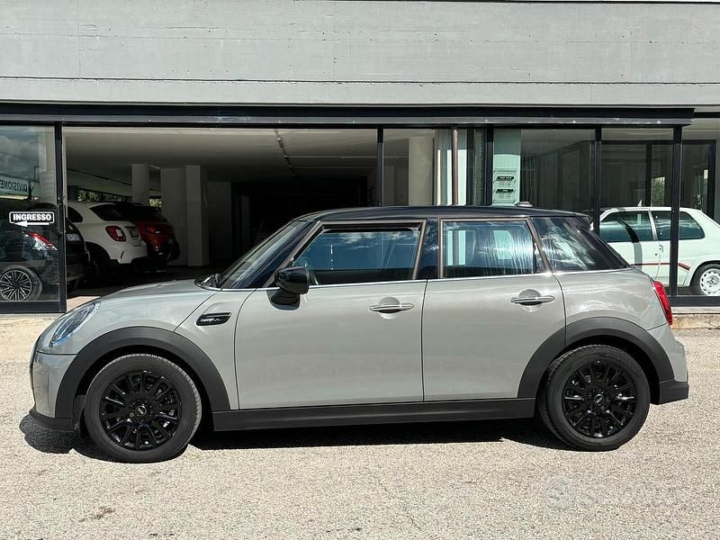 Usata Mini Cooper 136 CV (100 kW) 2021 Grigio Utilitaria