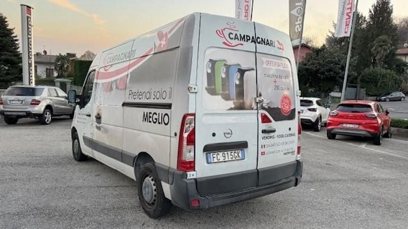 Usata Opel Movano 125 CV (91 kW) 2016 Bianco Monovolume