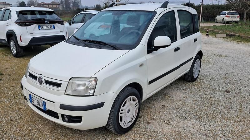 Usata Fiat Panda Dynamic 59 CV (43 kW) 2010 Bianco Utilitaria