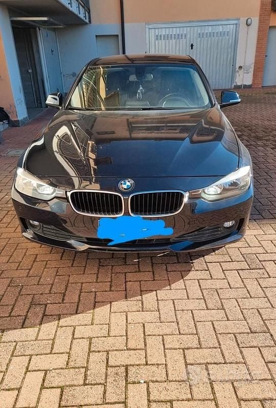 Blu Usata 2015 BMW 320 Sport Line Station wagon | 9000 € (Ottimo prezzo) - Immagine 1/4