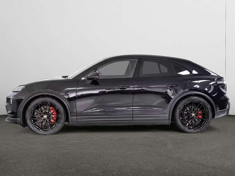 Usata Porsche Macan 380 kW (517 CV) 2025 Nero SUV