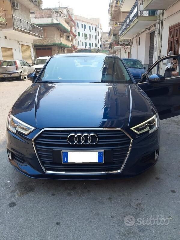 Usata Audi A3 Ambiente 150 CV (110 kW) 2017 Blu Berlina