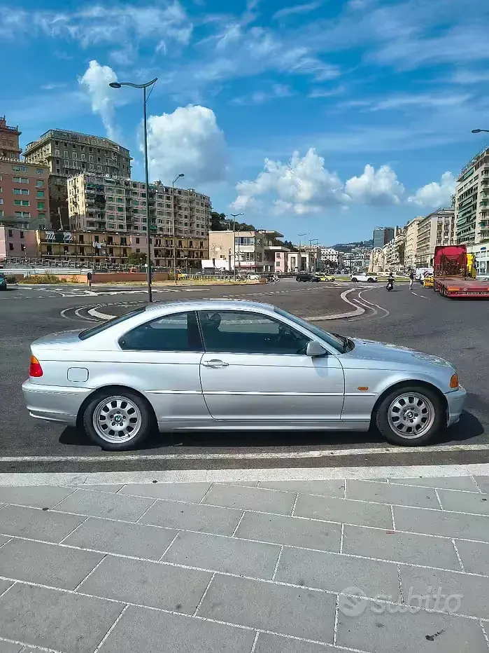 Usata BMW 320 170 CV (125 kW) 2002 Coupé