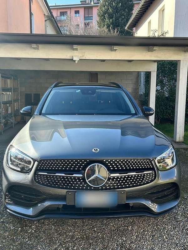Usata Mercedes GLC220 Premium Plus 194 CV (142 kW) 2022 Grigio SUV