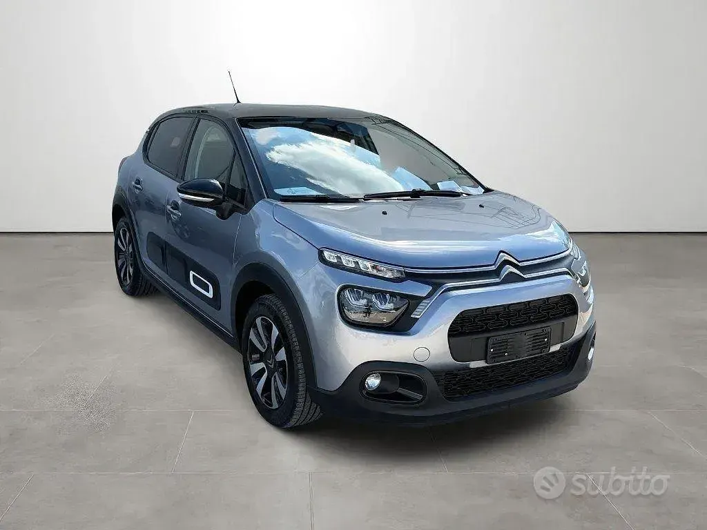 Gebraucht Citroën C3 PureTech 110 PS (80 kW) 2024 Grau Limousine