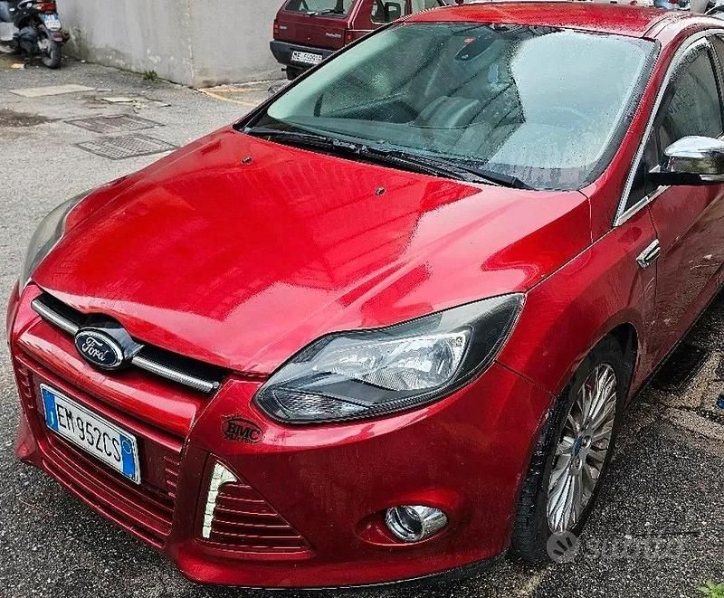 Usata Ford Focus 150 CV (110 kW) 2012 Rosso Berlina