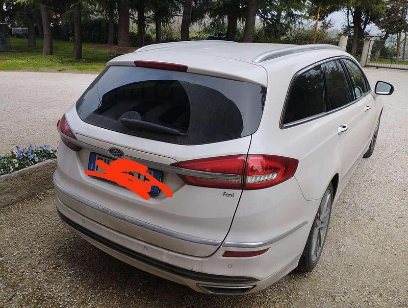 Usata Ford Mondeo Vignale 140 CV (102 kW) 2019 Bianco Station wagon