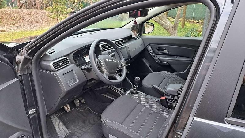 Usata Dacia Duster Journey 101 CV (74 kW) 2024 Grigio SUV