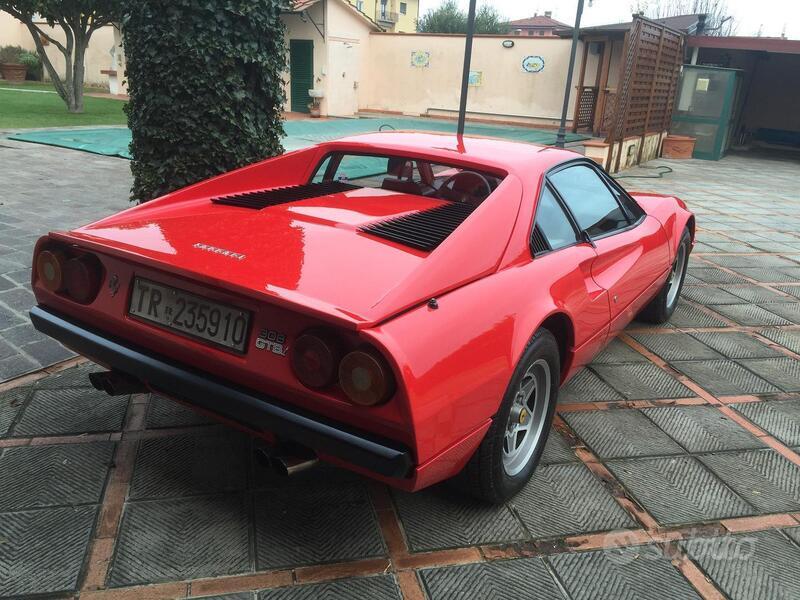 Usato 1981 Ferrari 308 2.9 Benzin 215 CV (89.900 €)