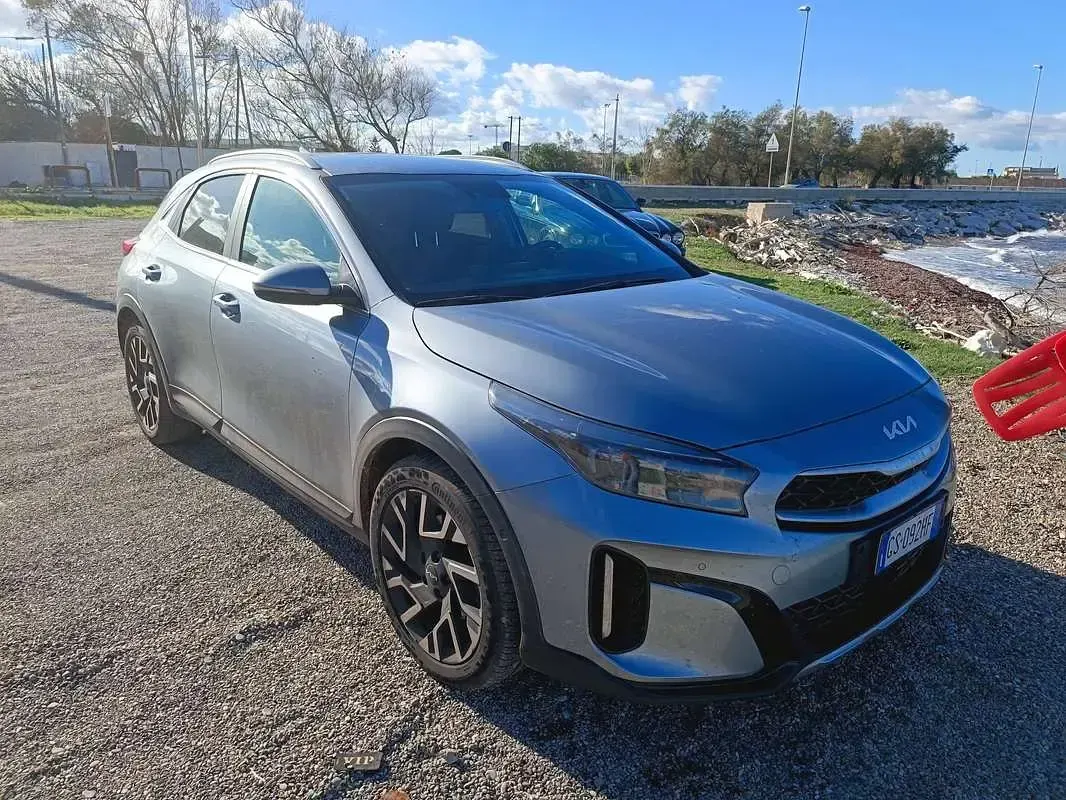 Usata Kia XCeed Style 136 CV (100 kW) 2024 Argento SUV