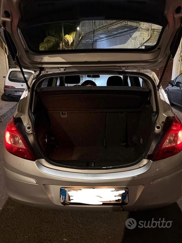 Usata Opel Corsa 2008 Grigio Utilitaria
