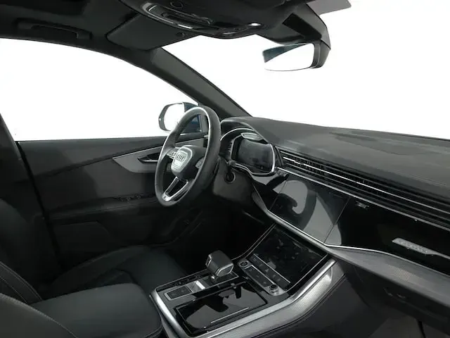 Usata Audi Q8 S-Line 394 CV (289 kW) 2024 Blu ascari metallizzato SUV