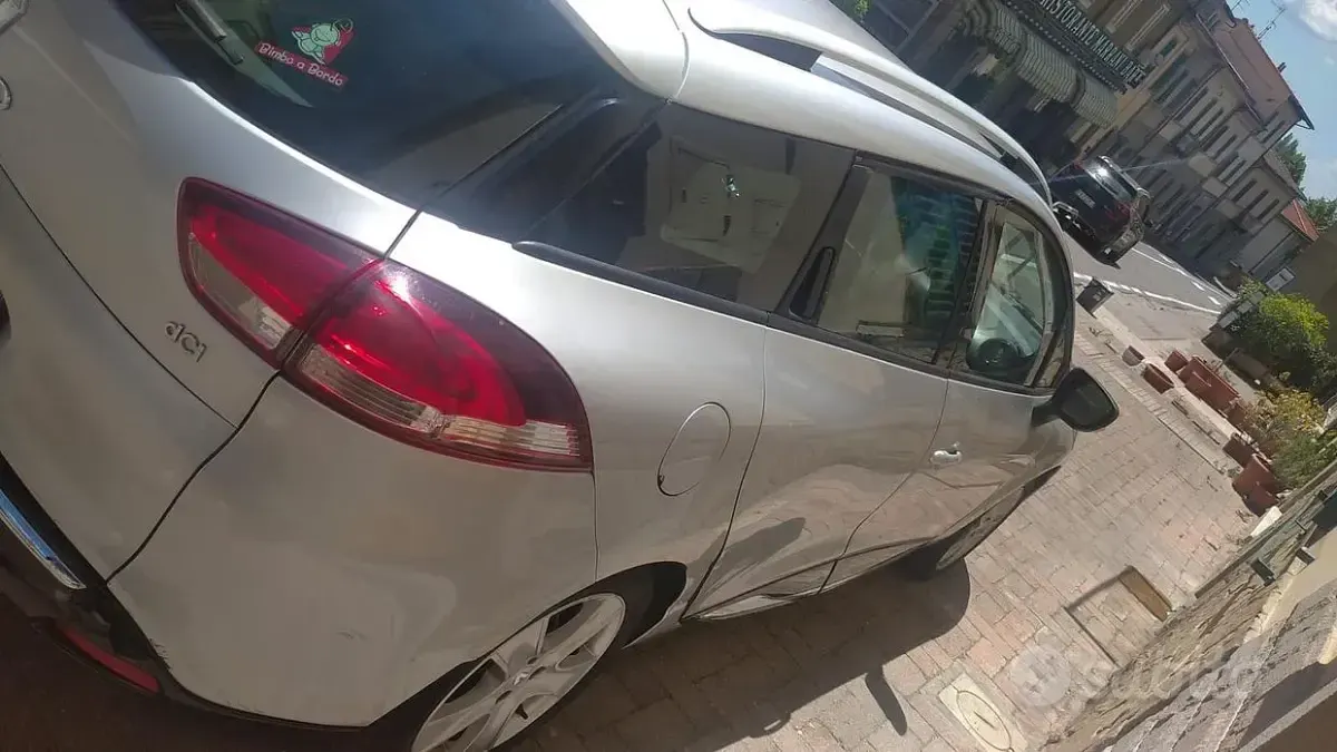 Usata Renault Clio 75 CV (55 kW) 2015 Station wagon