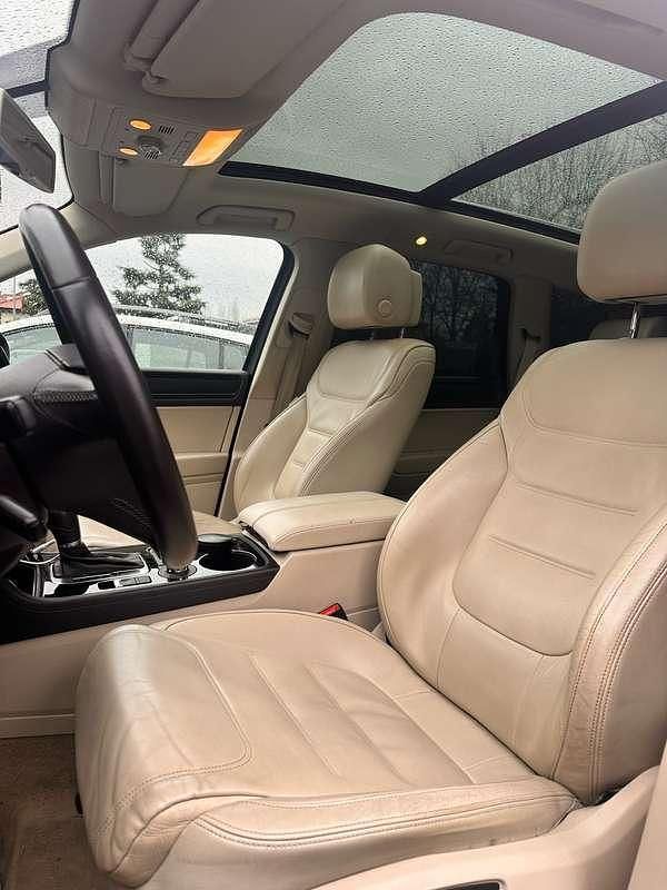 Usata VW Touareg 239 CV (175 kW) 2011 Blu/azzurro SUV