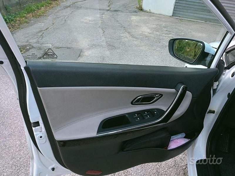 Usata Kia Ceed 128 CV (94 kW) 2016 Bianco Utilitaria