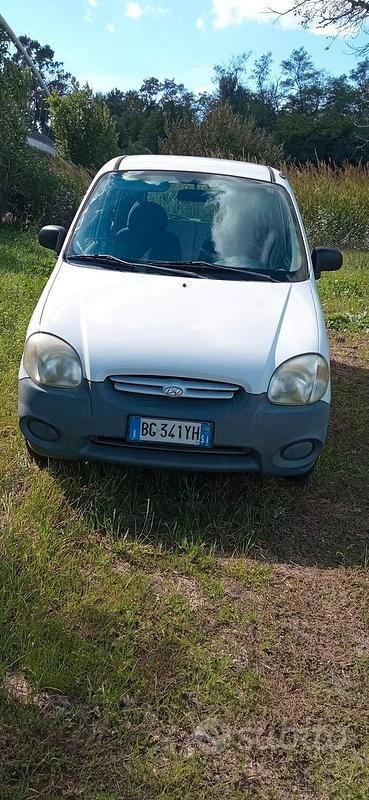 Usata Hyundai Atos 55 CV (40 kW) 1999 Bianco Utilitaria