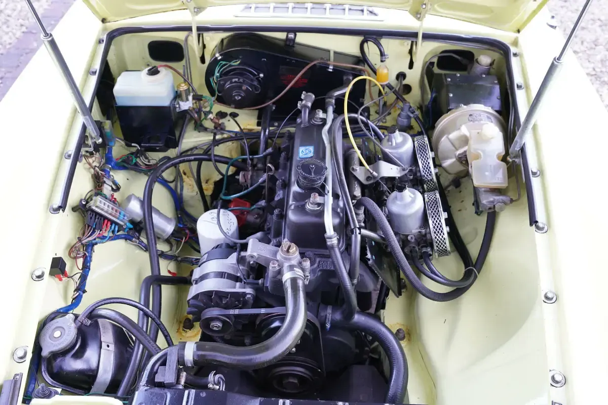 Usata MG B 63 CV (46 kW) 1977 Giallo Cabrio