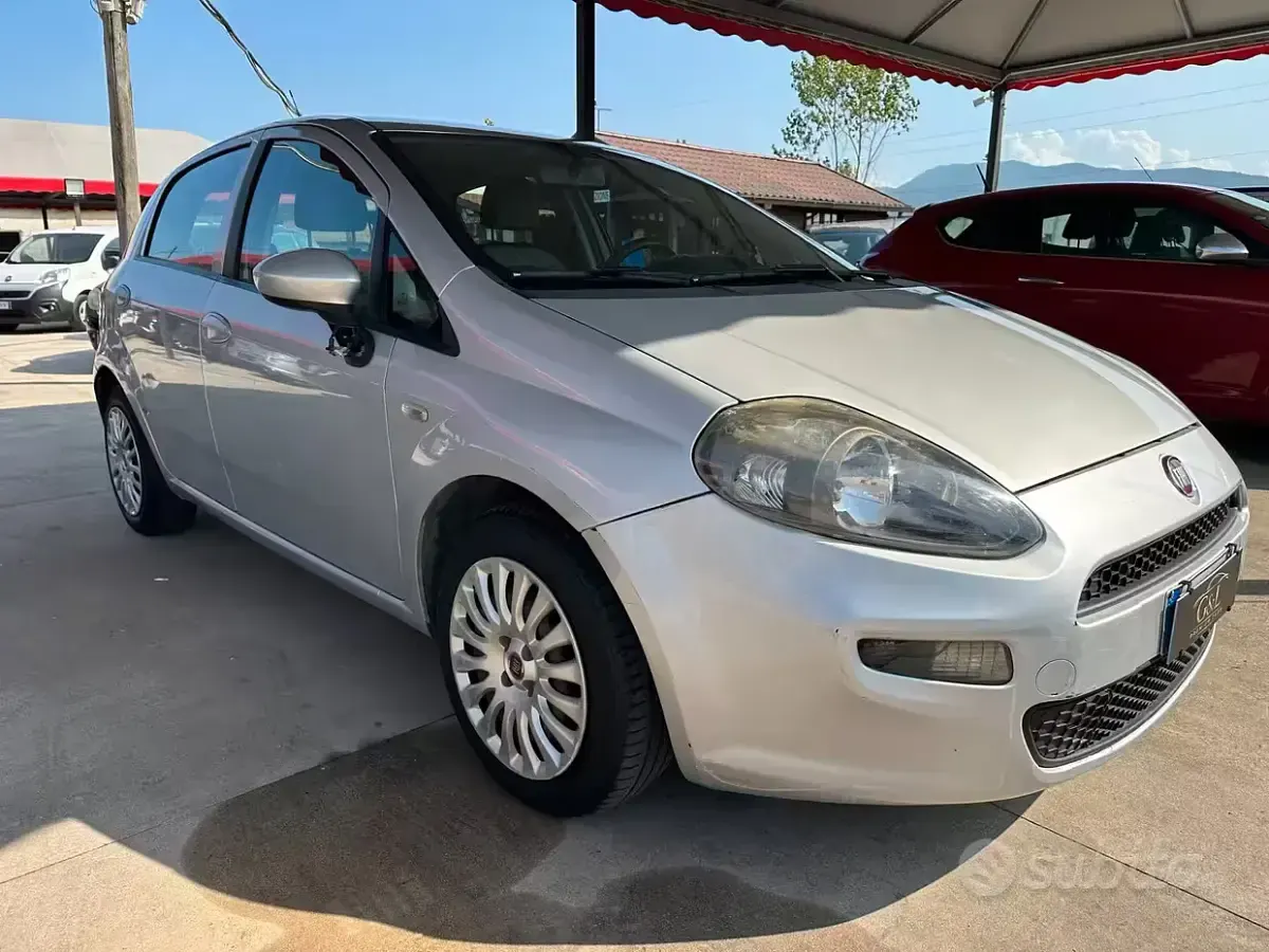 Usata Fiat Punto Evo Dynamic 75 CV (55 kW) 2012 Grigio Utilitaria