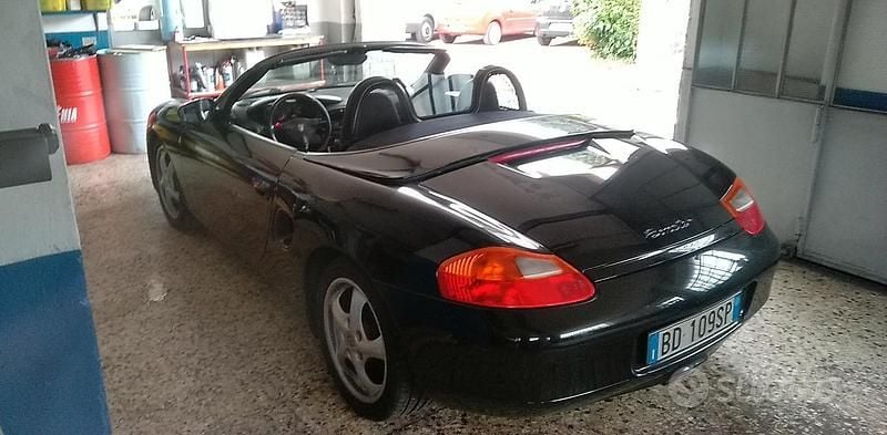 Usata Porsche Boxster 204 CV (150 kW) 1999 Nero Cabrio