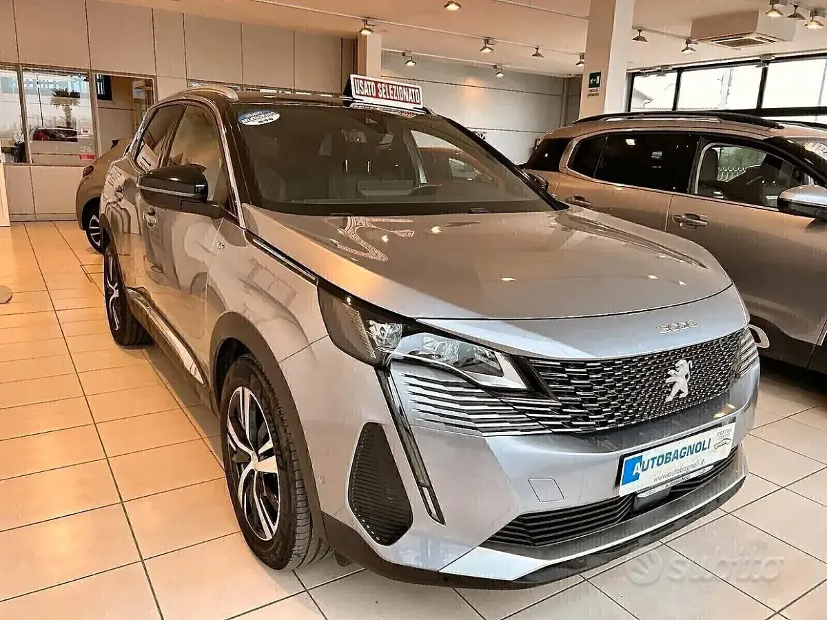 Usata Peugeot 3008 GT 131 CV (96 kW) 2024 Grigio SUV