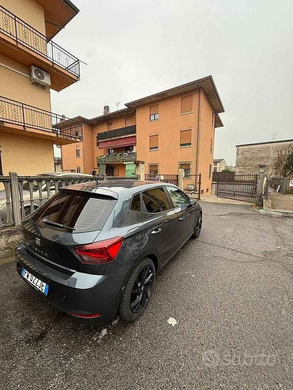 Usata Seat Ibiza Business 80 CV (58 kW) 2019 Blu Utilitaria