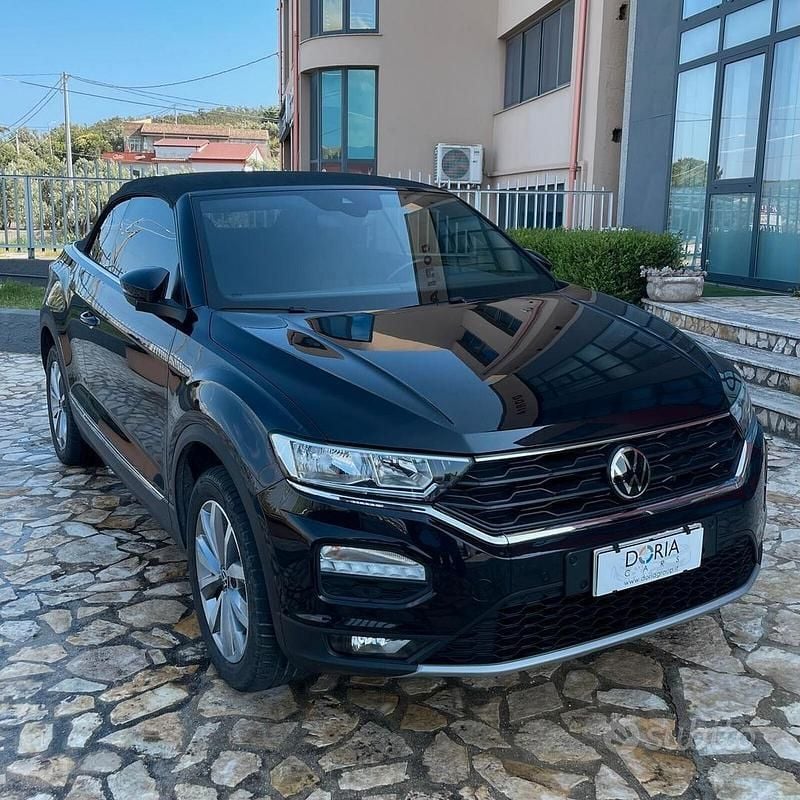 Nero Usata 2021 VW T-Roc Cabriolet Style Cabrio | 24.500 € (Ottimo prezzo) - Immagine 1/4