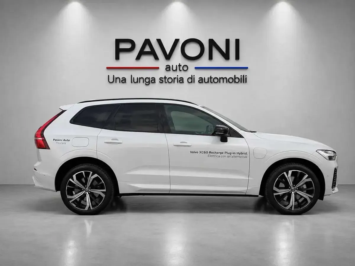 Usata Volvo XC60 Ultra 349 CV (256 kW) 2024 Bianco SUV