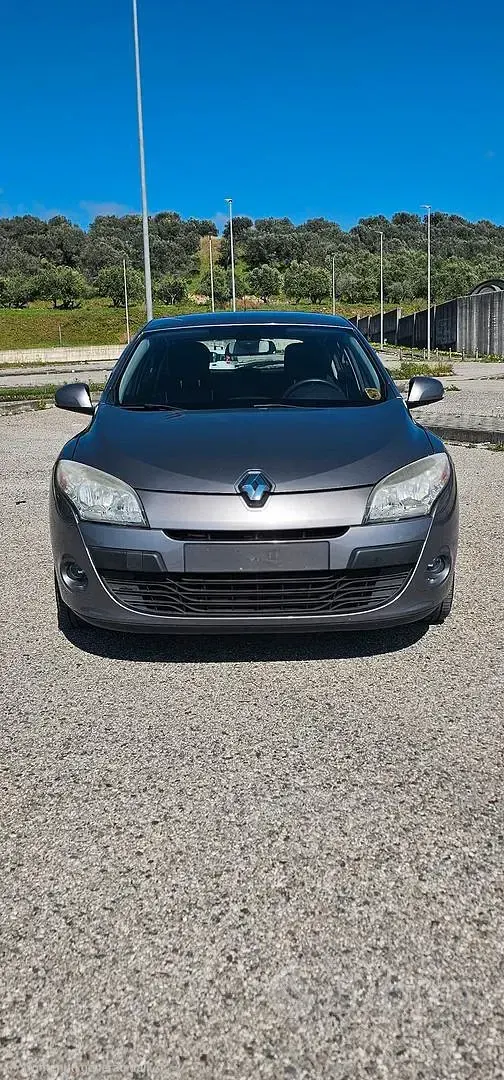 Usata Renault Mégane III 110 CV (80 kW) 2010 Grigio Berlina