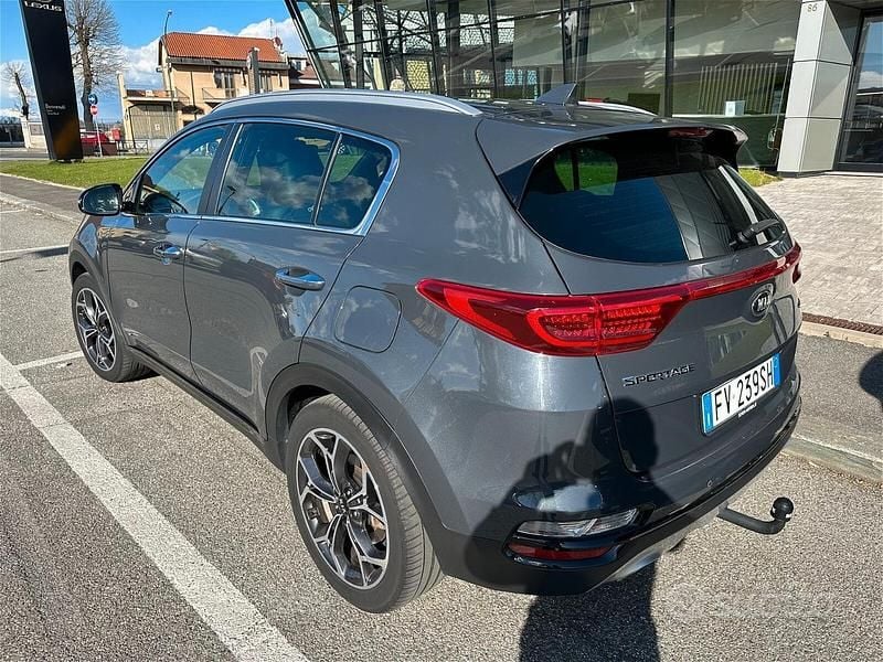 Usata Kia Sportage GT-Line 136 CV (100 kW) 2019 Grigio SUV