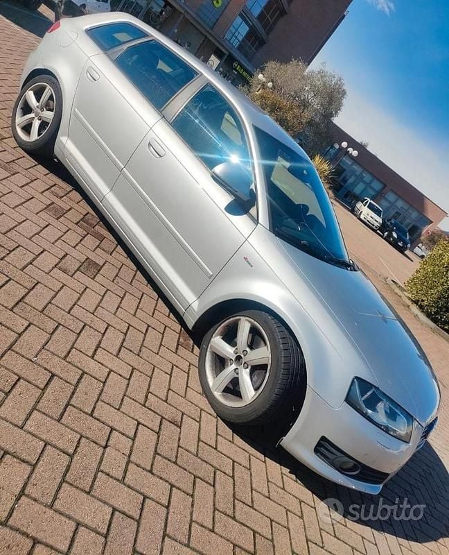Usata Audi A3 S-Line 190 CV (139 kW) 2010 Grigio Utilitaria