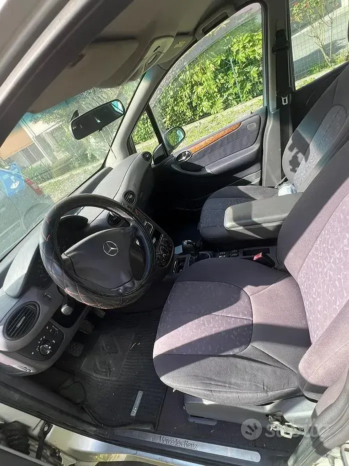 Usata Mercedes A200 140 CV (102 kW) 2004 Grigio Berlina