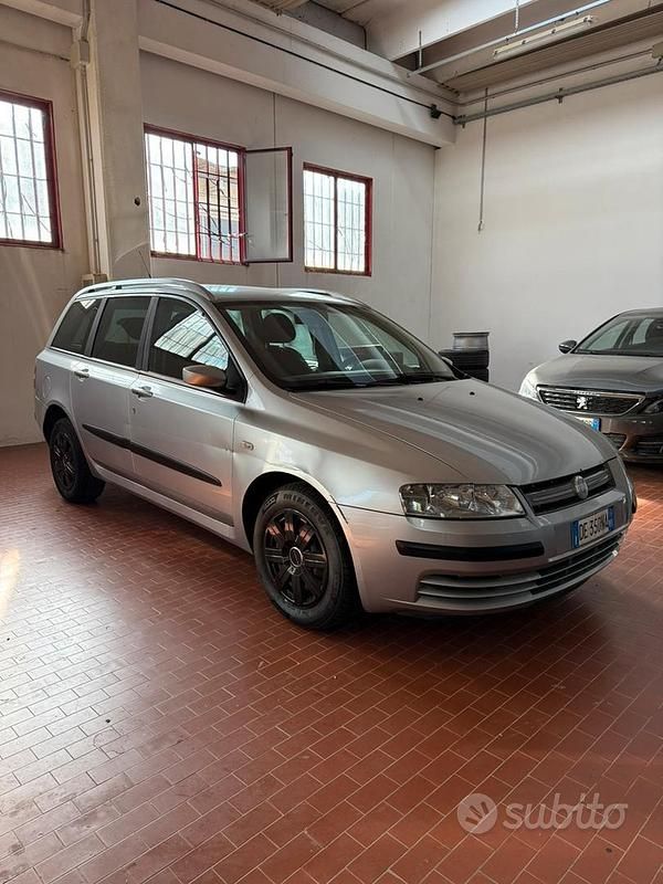 Usata Fiat Stilo Dynamic 120 CV (88 kW) 2006 Grigio Station wagon