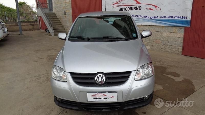 Usata VW Fox 70 CV (51 kW) 2008 Grigio Utilitaria