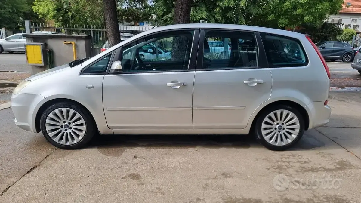 Usata Ford C-MAX 141 CV (103 kW) 2009 Grigio Monovolume