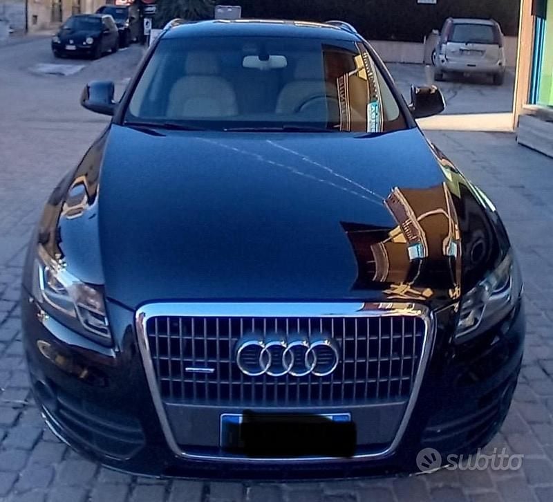 Nero Usata 2009 Audi Q5 SUV | 9500 € (Buon prezzo) - Immagine 1/4