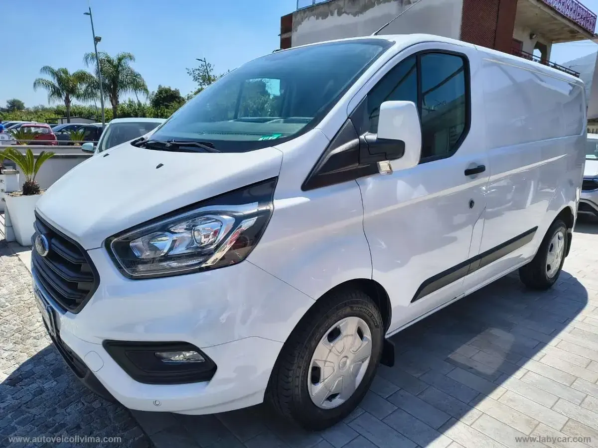 Usata Ford Transit Custom Trend 131 CV (96 kW) 2023 Bianco Furgone