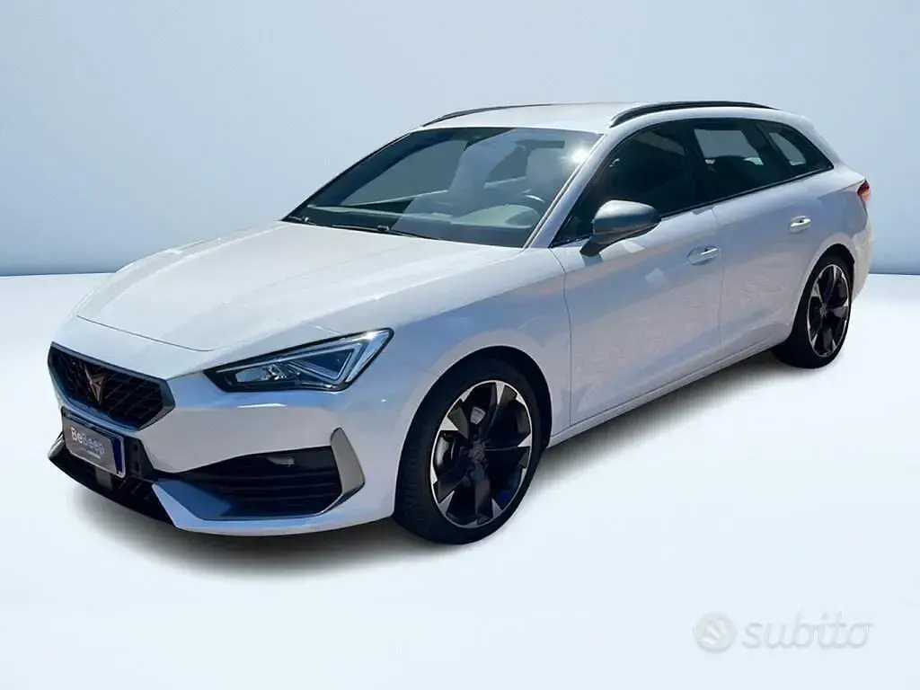 Usata Cupra Leon 150 CV (110 kW) 2024 Bianco Station wagon