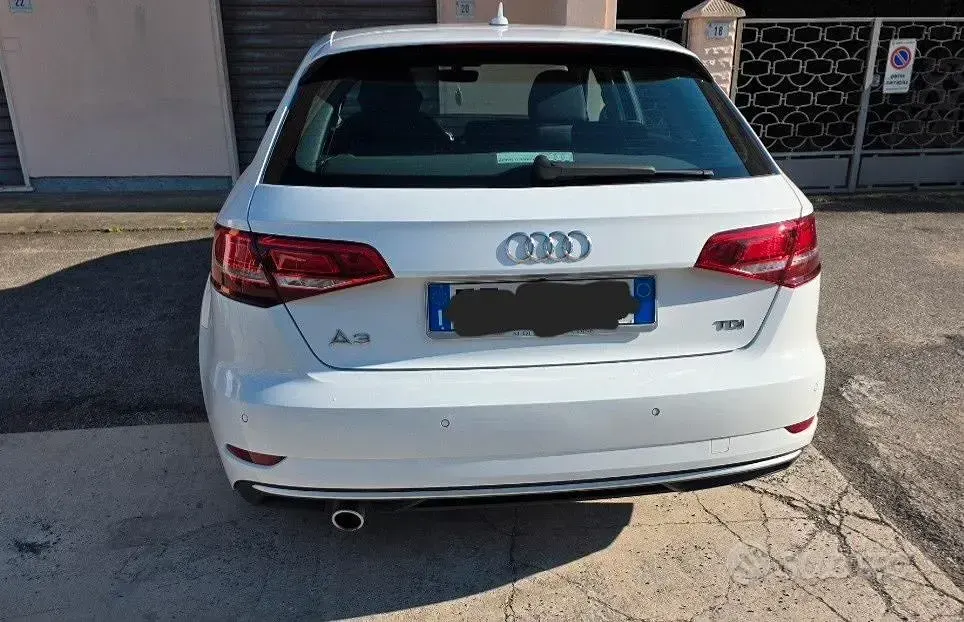 Usata Audi A3 110 CV (80 kW) 2016 Berlina
