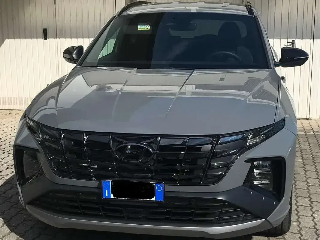 Usata Hyundai Tucson 179 CV (131 kW) 2022 Grigio SUV