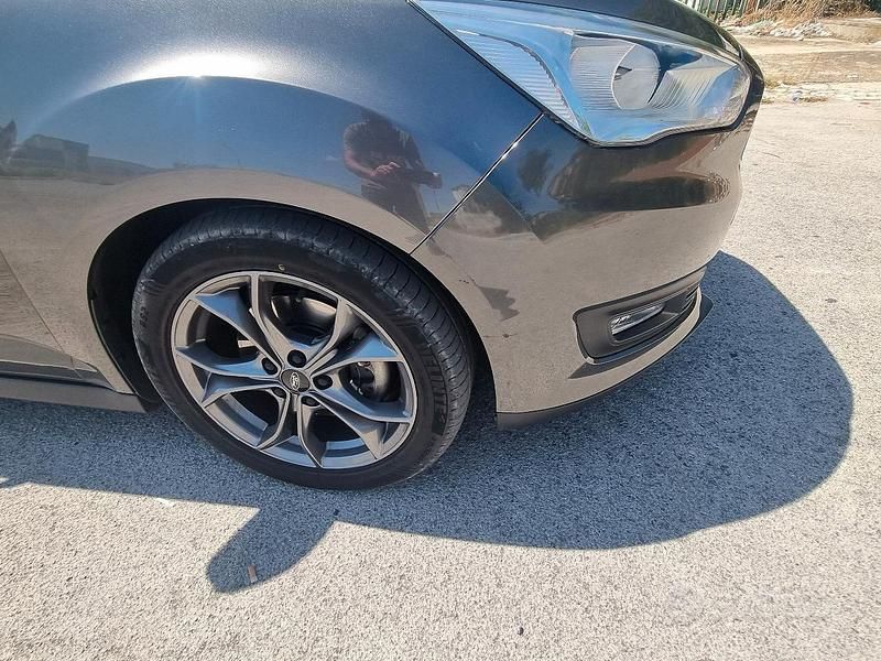 Usata Ford C-MAX Business Edition 150 CV (110 kW) 2018 Grigio Monovolume