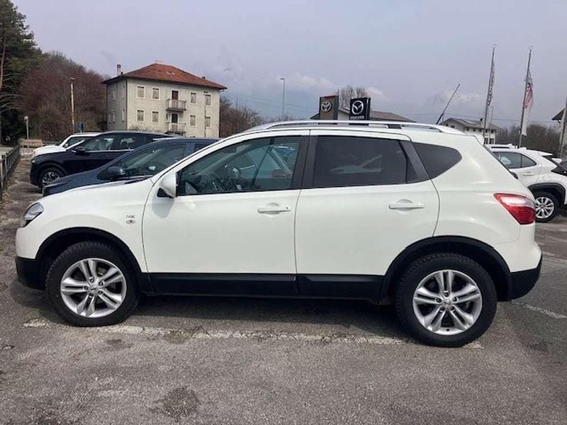 Usata Nissan Qashqai Tekna 150 CV (110 kW) 2012 Bianco SUV
