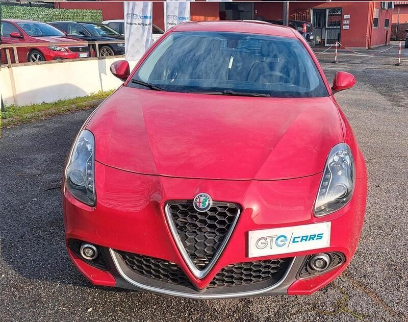 Usata Alfa Romeo Giulietta 120 CV (88 kW) 2020 Rosso Utilitaria