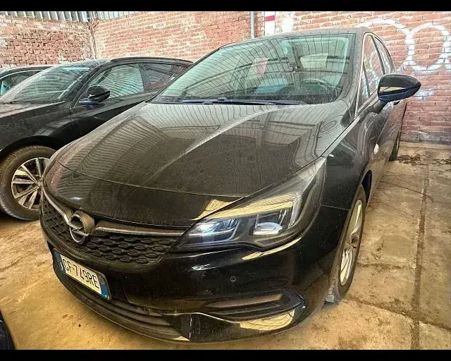 Usata Opel Astra Business Elegance 111 CV (81 kW) 2021 Nero Berlina