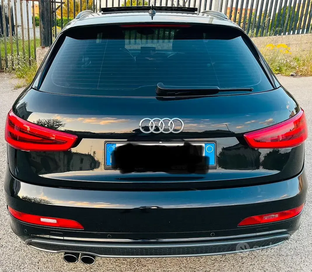 Usata Audi Q3 Advanced Plus 140 CV (102 kW) 2013 Nero SUV
