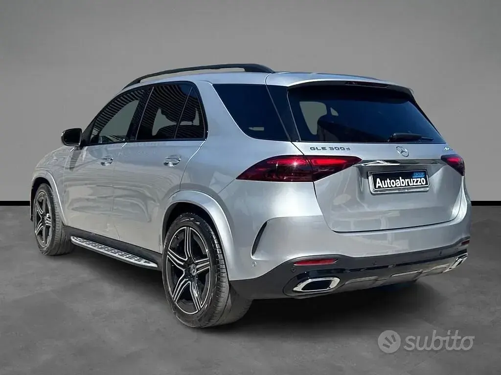 Usata Mercedes GLE300 AMG Line Premium Plus 269 CV (197 kW) 2025 Other SUV