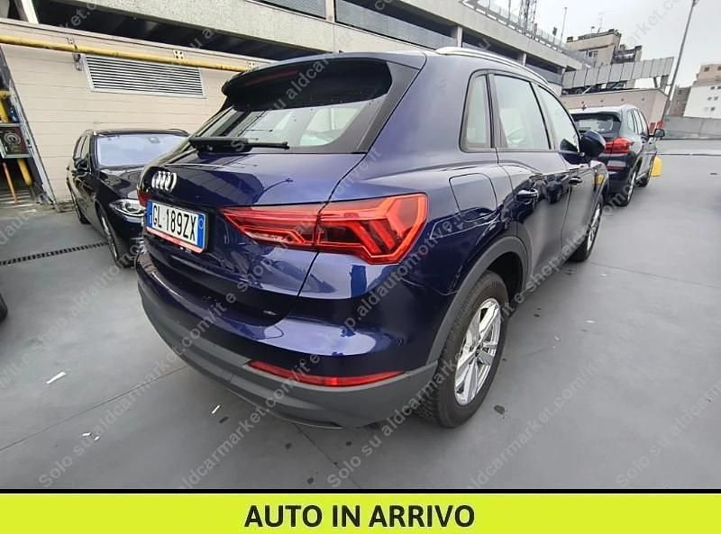 Usata Audi Q3 Business 149 CV (109 kW) 2022 Blu SUV